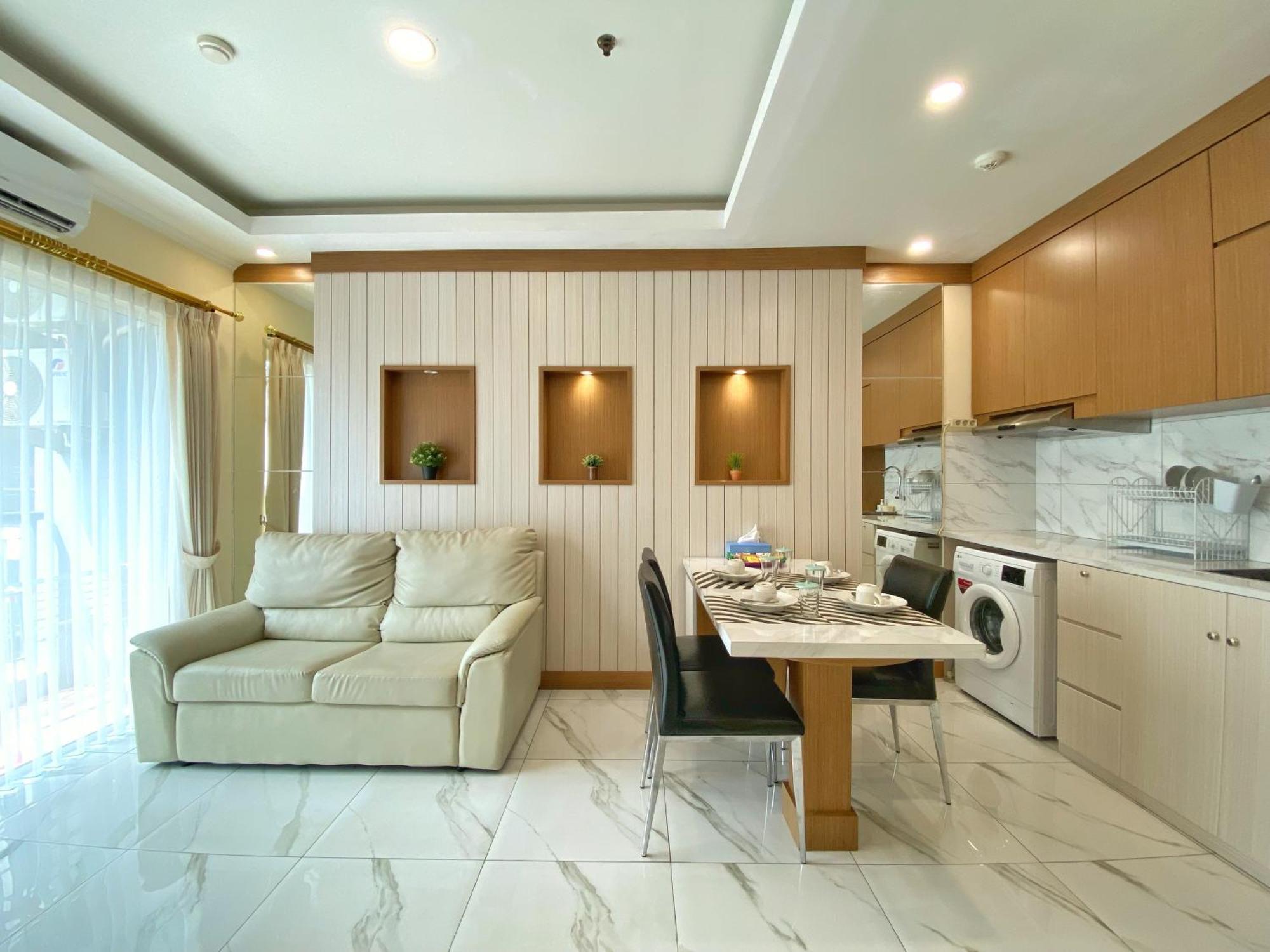 Ravarine Suite Apartment Jakarta Eksteriør bilde